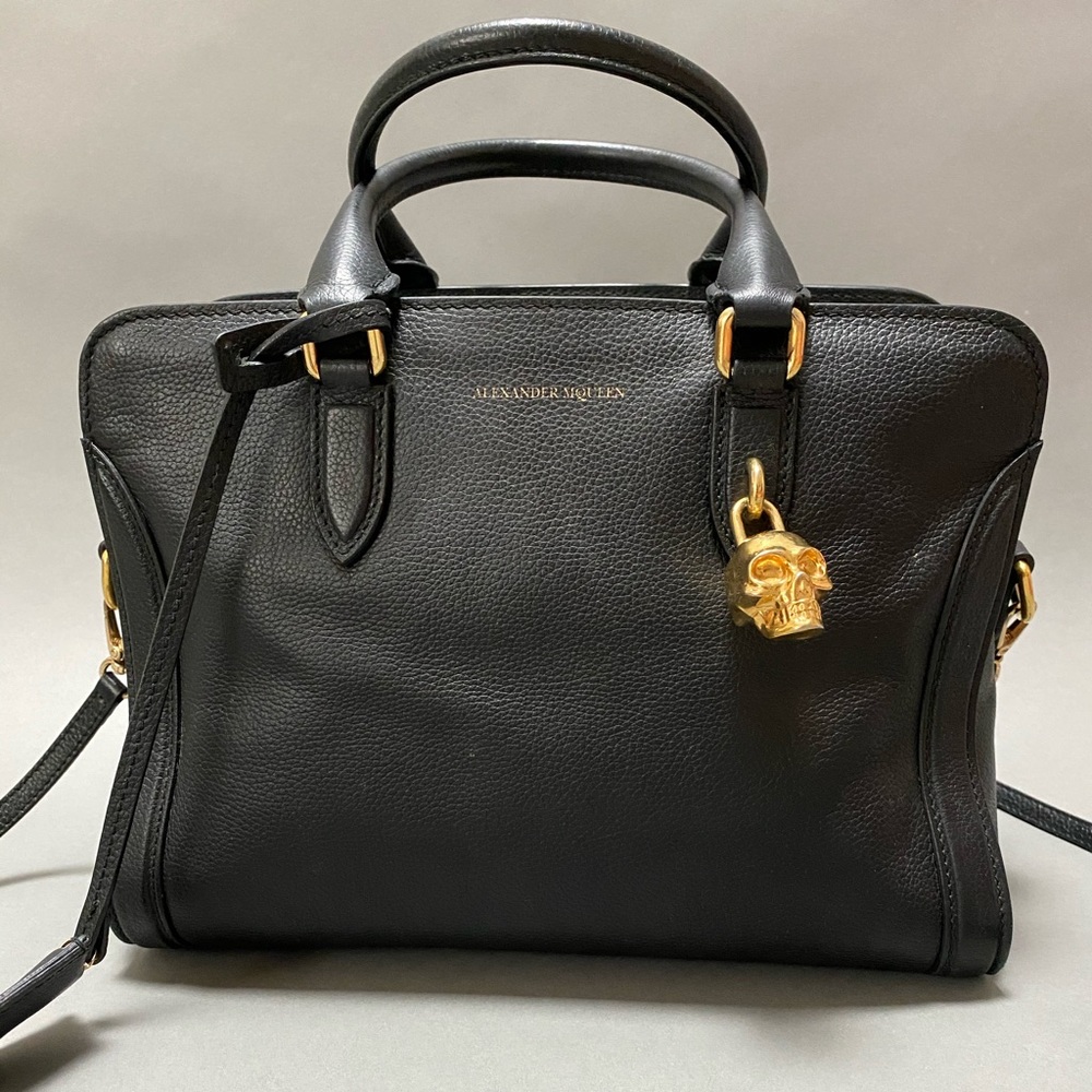 Alexander McQueen Hanbag black leather Skull